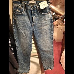 Abercrombie & Fitch Mom Jeans